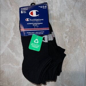 NWT 6pk Women’s no show champion logo socks sz5-9
